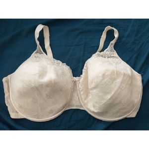 Playtex Secrets 46DDD Cream Lace Underwire Bra Women's Plus